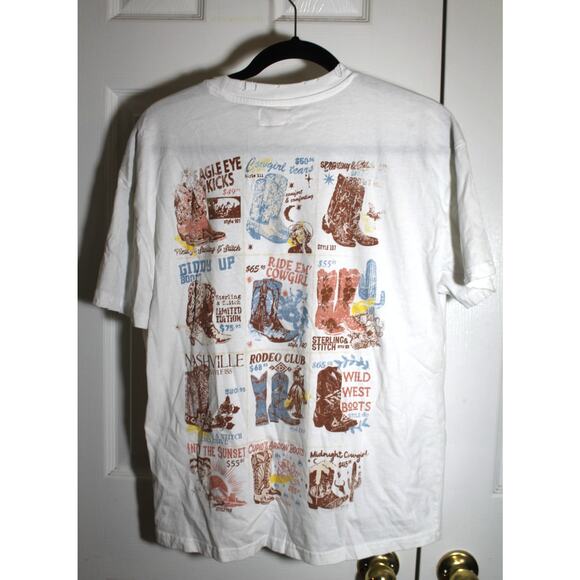 Sterling & Stitch Cowgirl Boots Distressed Graphic Tee sz S - Picture 1 of 3